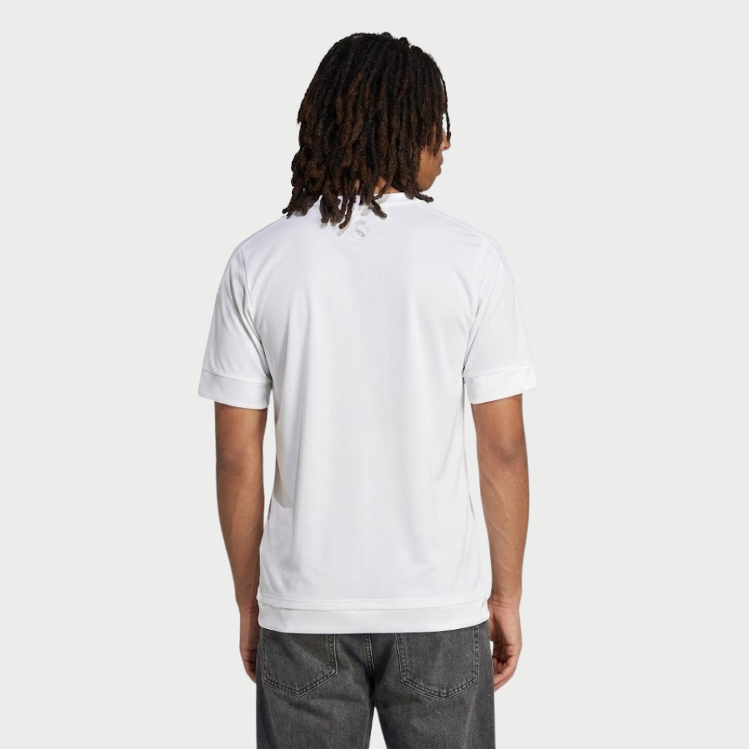 Camisola Retrô Real Madrid 2015/16 I