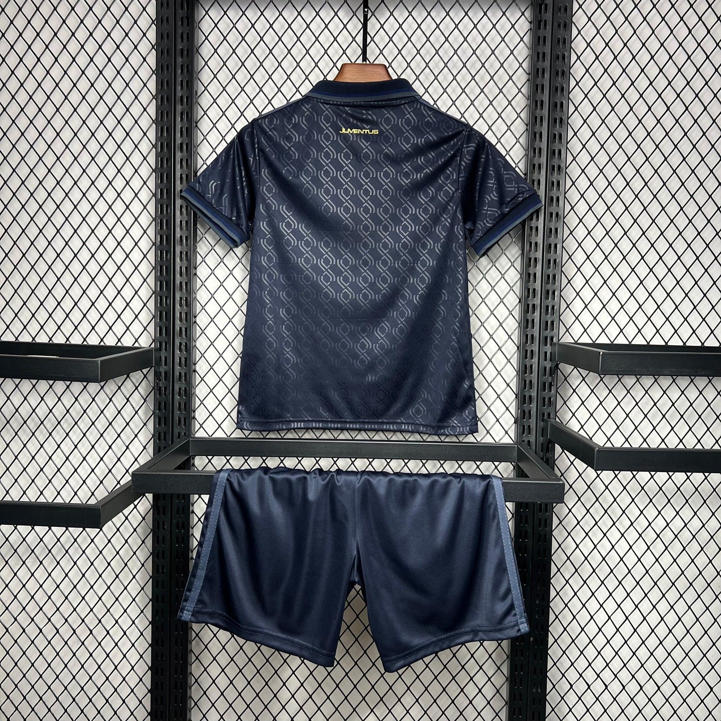 Conjunto Infantil Juventus Terceiro 2024/25
