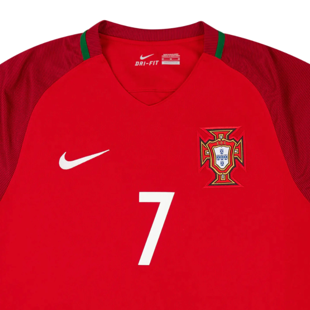 Camisola Retrô Portugal - 2016/17