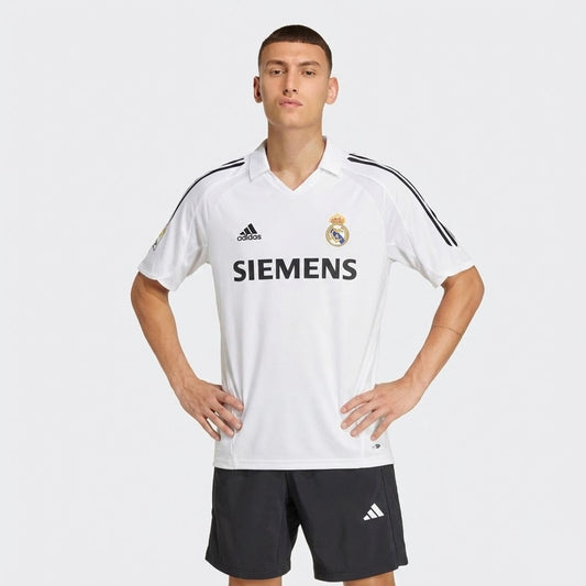 Camisola Retrô Real Madrid 2005/06 I