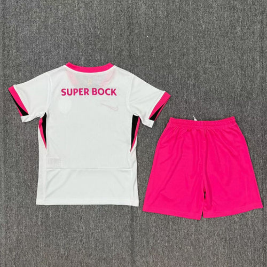Conjunto Infantil Pink October 2025/26 - Leões