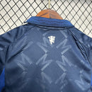 MANCHESTER UNITED II 24/25 CONJUNTO INFANTIL